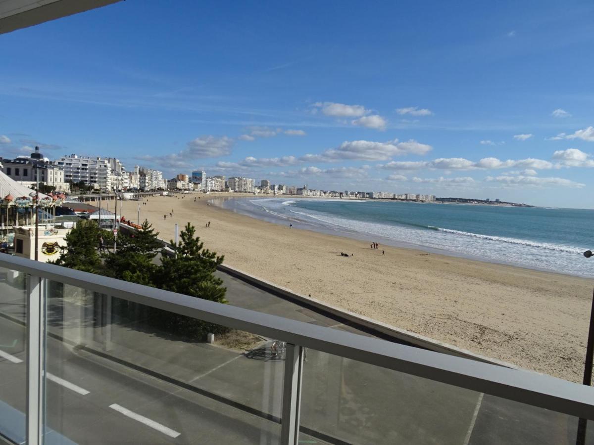 Appartement T2 Face Plage Avec Balcon, Cuisine Equipee Et Tv - Fr-1-92-908 Les Sables-dʼOlonne Exterior foto