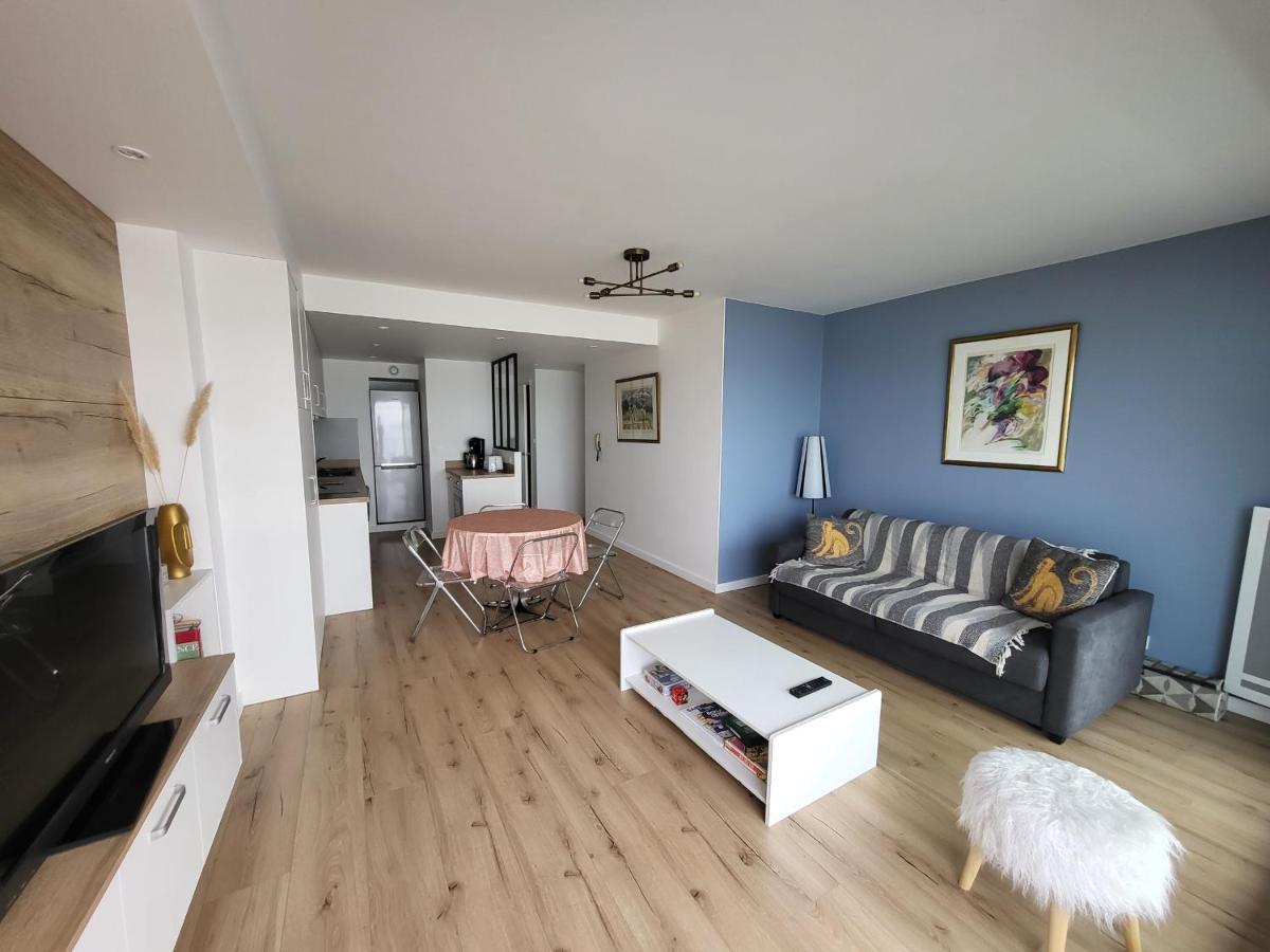 Appartement T2 Face Plage Avec Balcon, Cuisine Equipee Et Tv - Fr-1-92-908 Les Sables-dʼOlonne Exterior foto